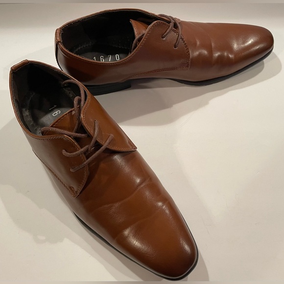 1670 Shoes tan. Sz. 9M - Picture 1 of 4